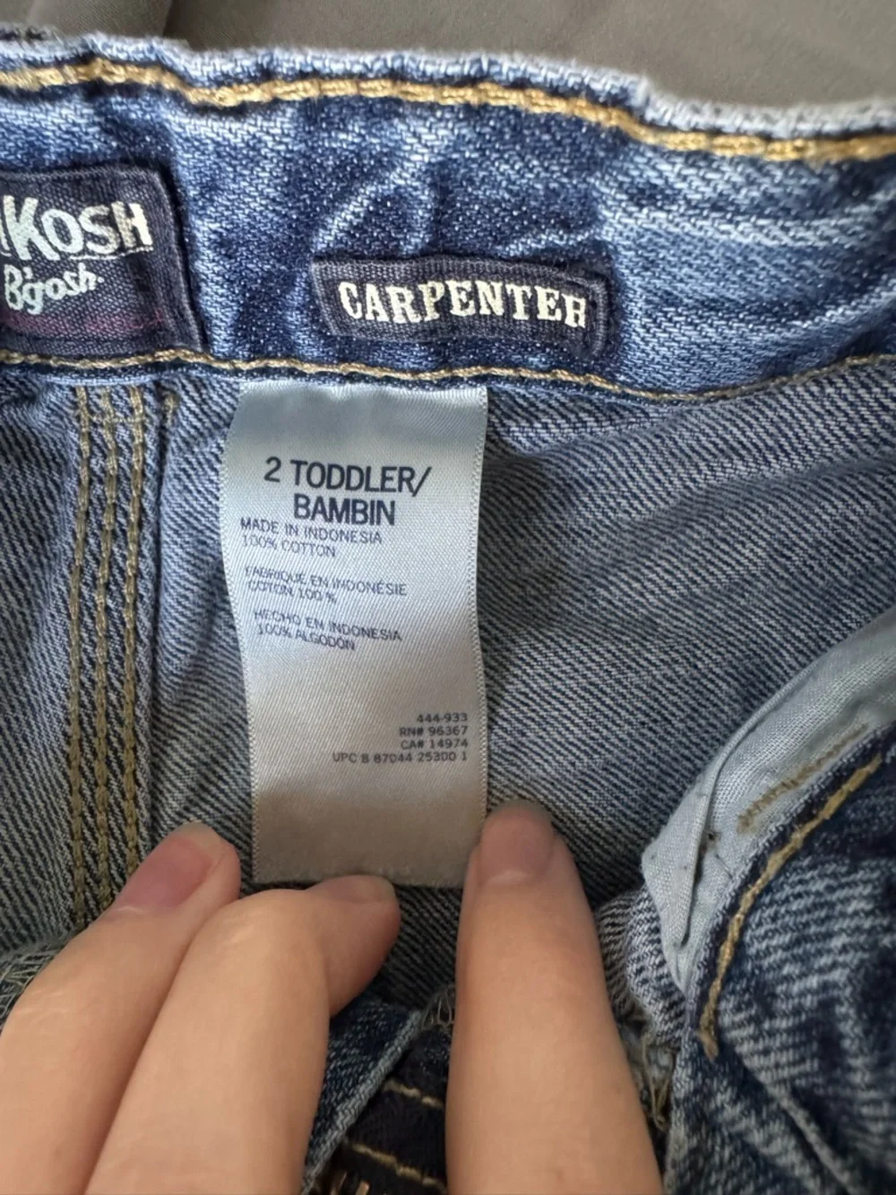OshKosh Bgosh 2t carpenter